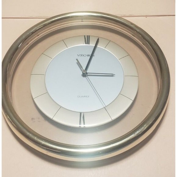 Vintage VERICHRON  CLOCK  wall clock  Roman Numerals 12" In EUC and Tested!! - Picture 1 of 7